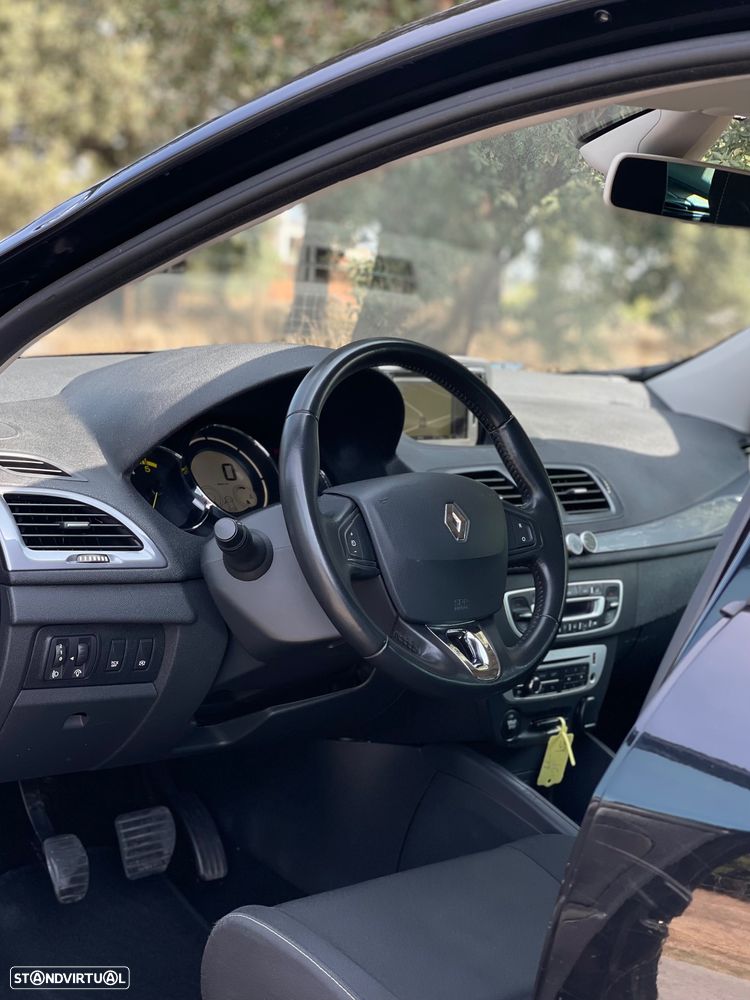 Renault Mégane 1.5 dCi Limited SS - 9