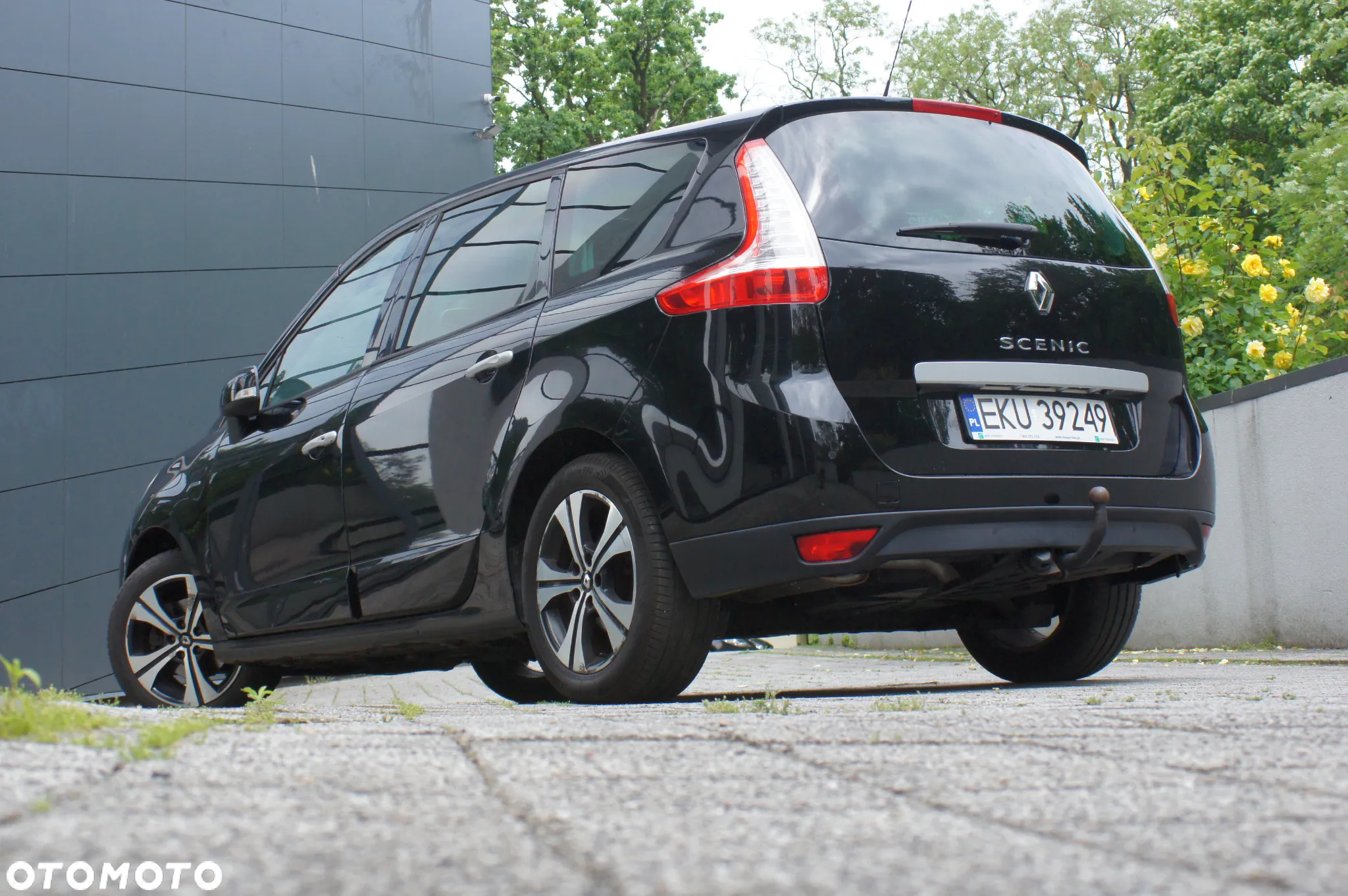 Renault Grand Scenic 2.0 16V 140 CVT Bose Edition - 9