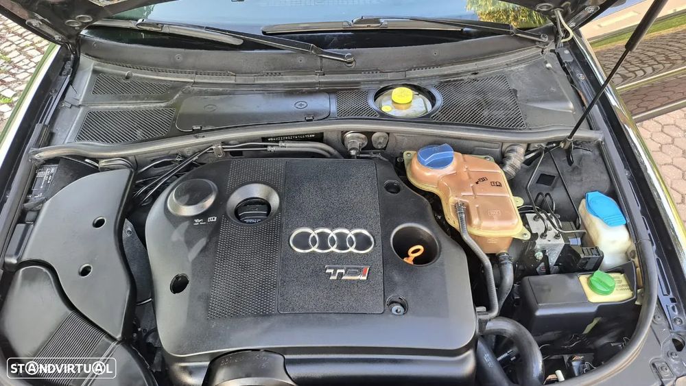 Audi A4 Avant 1.9 TDI Attraction - 15