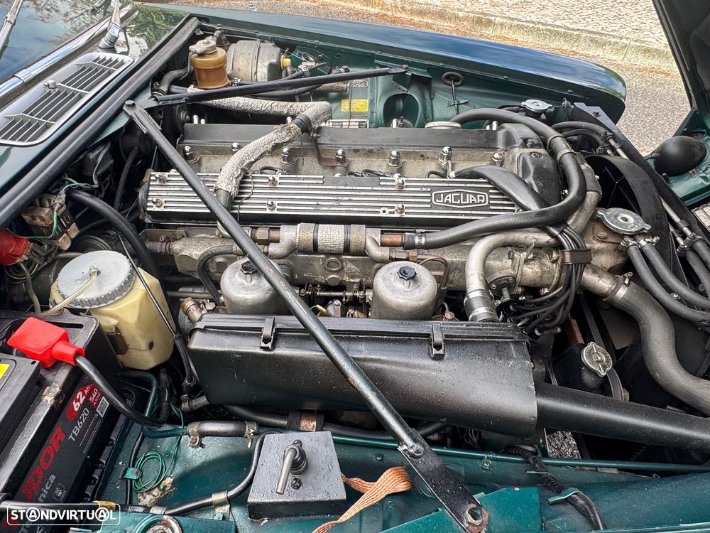 Jaguar XJ - 23