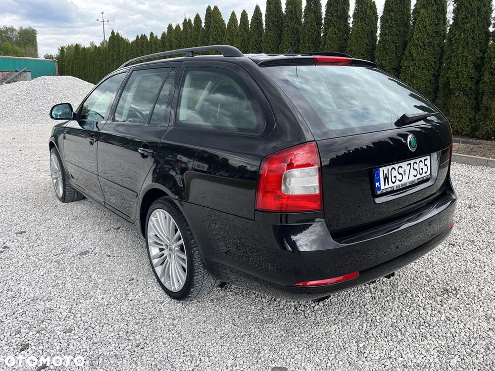 Skoda Octavia 1.6 TDI DPF Ambiente - 17