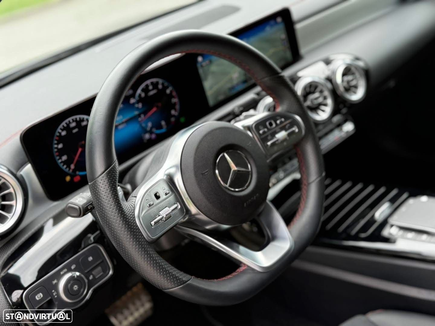 Mercedes-Benz CLA 200 - 8