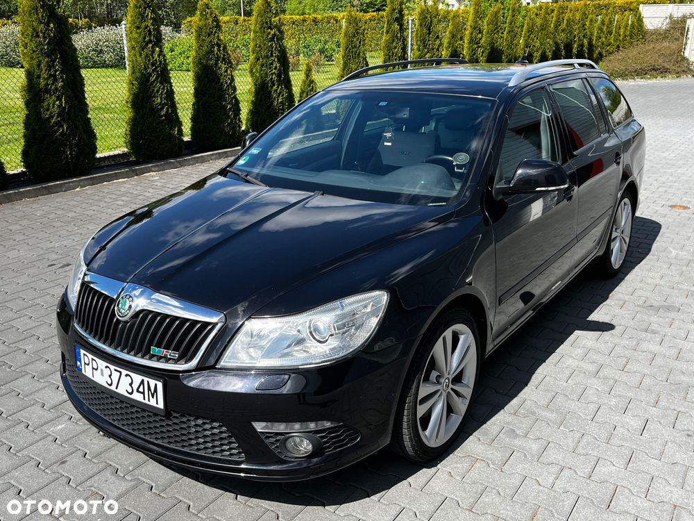 Skoda Octavia 2.0 TDI DPF RS - 3