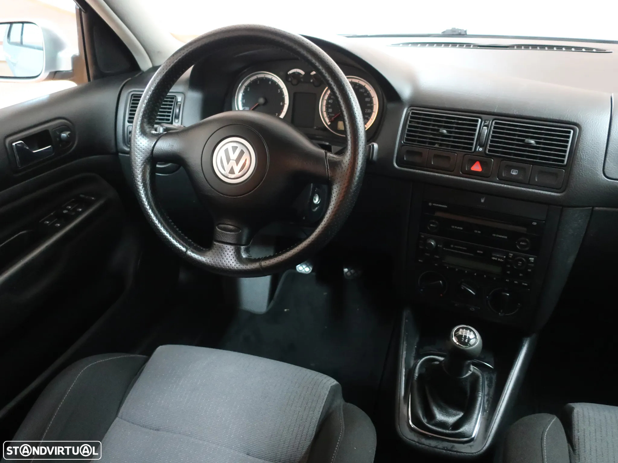VW Golf 1.4i Pacific - 19