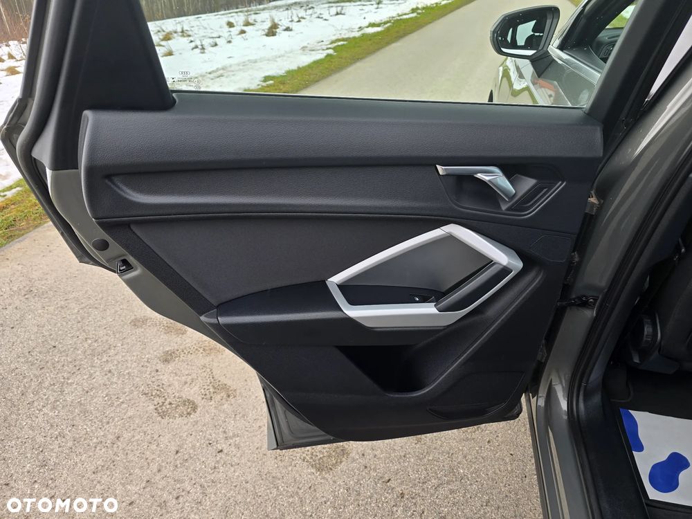 Audi Q3 35 TFSI Advanced S tronic - 22