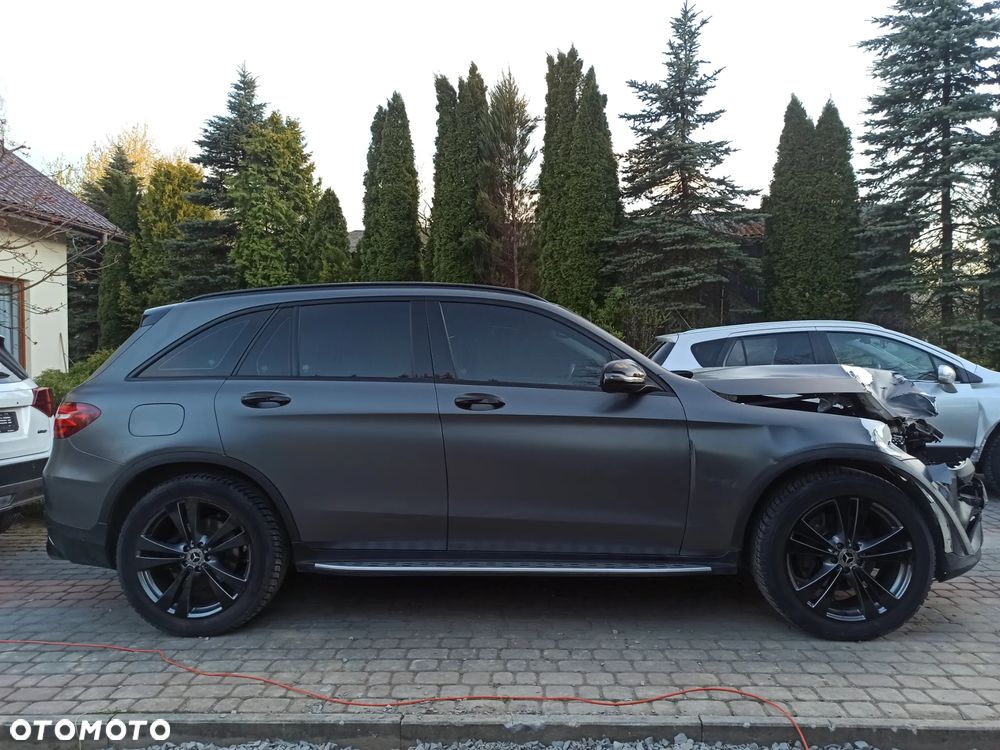Mercedes-Benz GLC 250 d 4Matic 9G-TRONIC Exclusive - 8