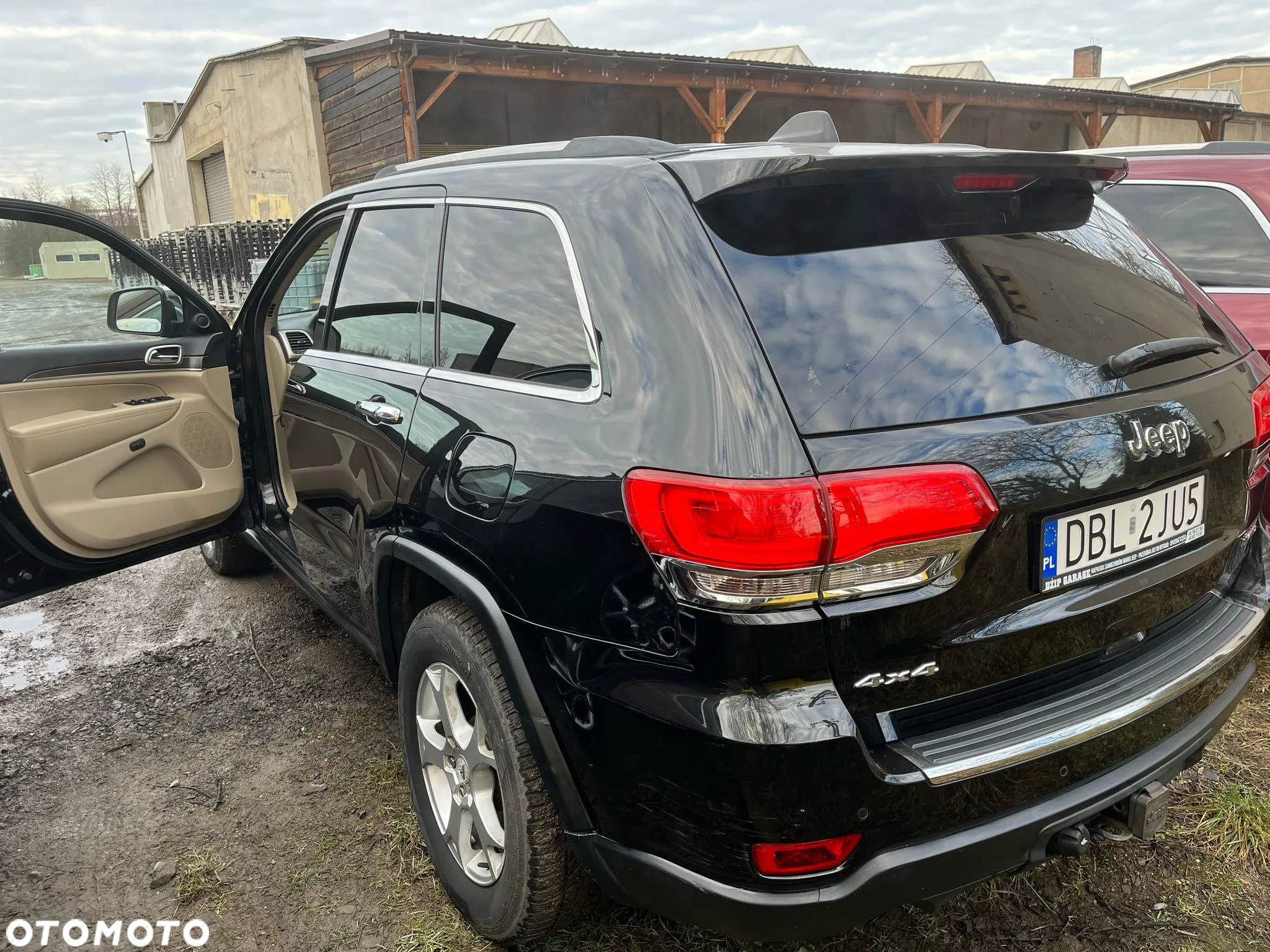 Jeep Grand Cherokee - 9