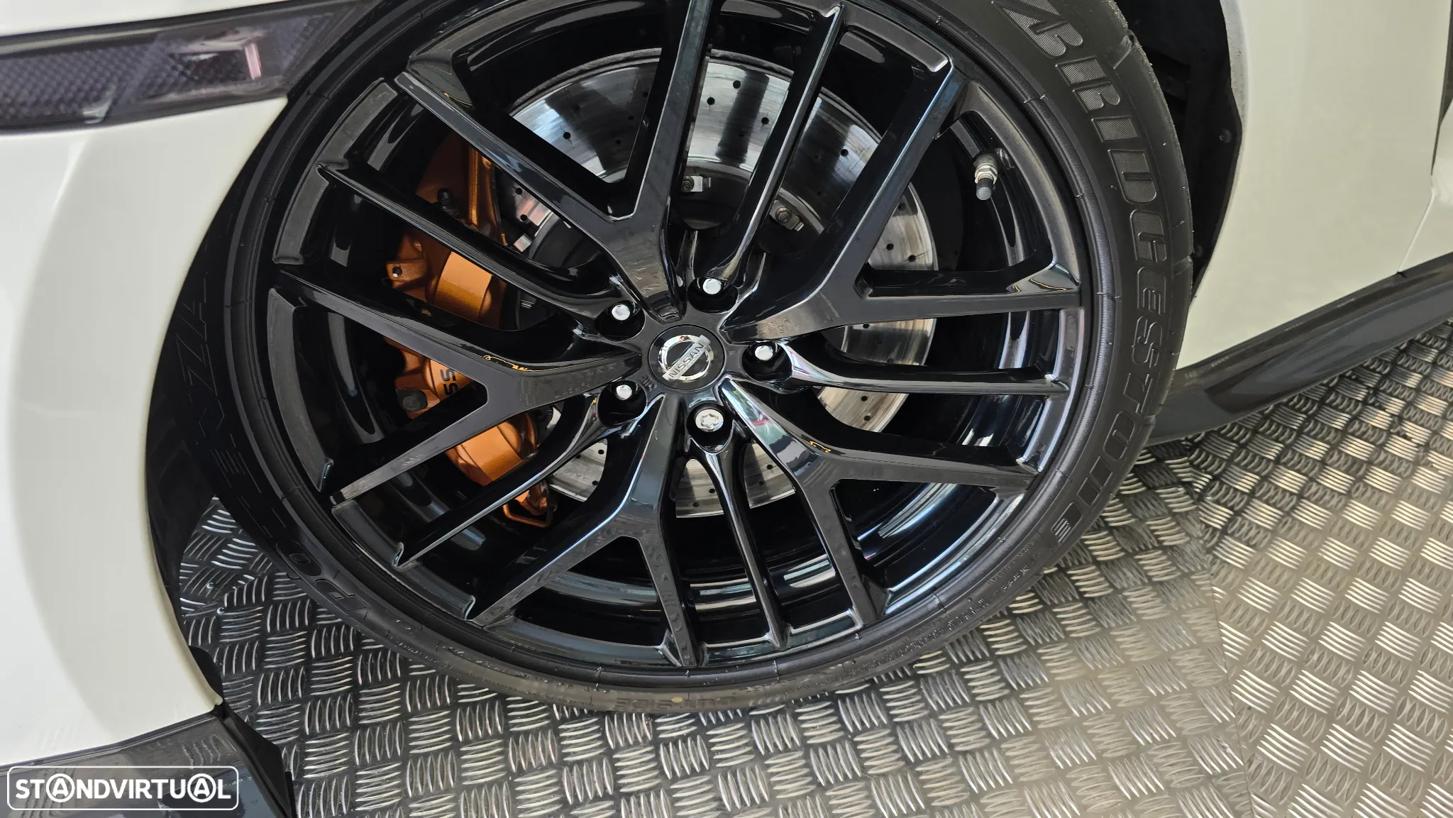 Nissan GT-R 3.8 V6 Pack Prestige - 33
