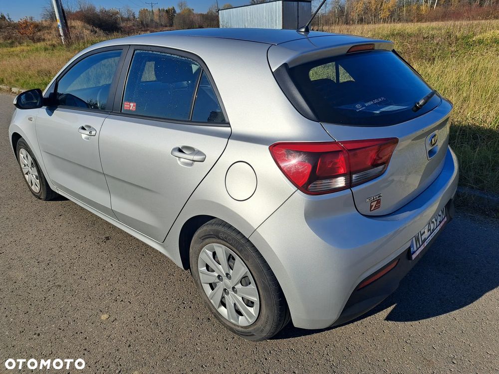 Kia Rio 1.2 L Business Line - 4