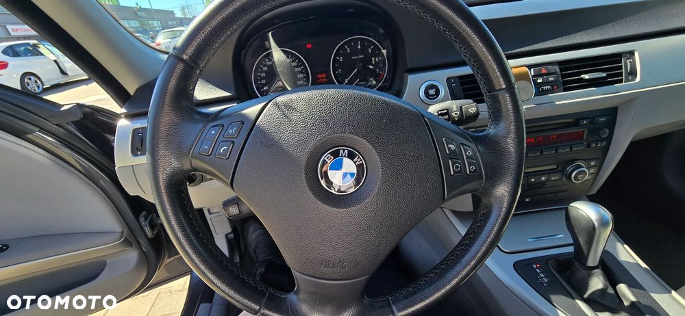 BMW Seria 3 - 20