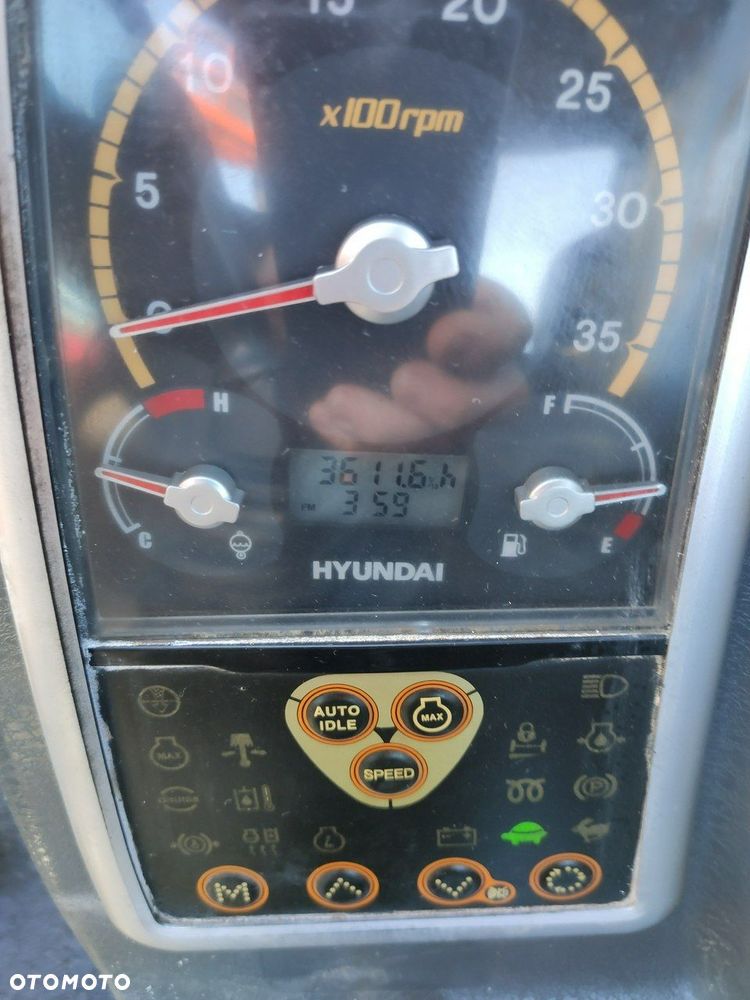 Hyundai ROBEX 80CR-9 2013r 8,3 tony - 10