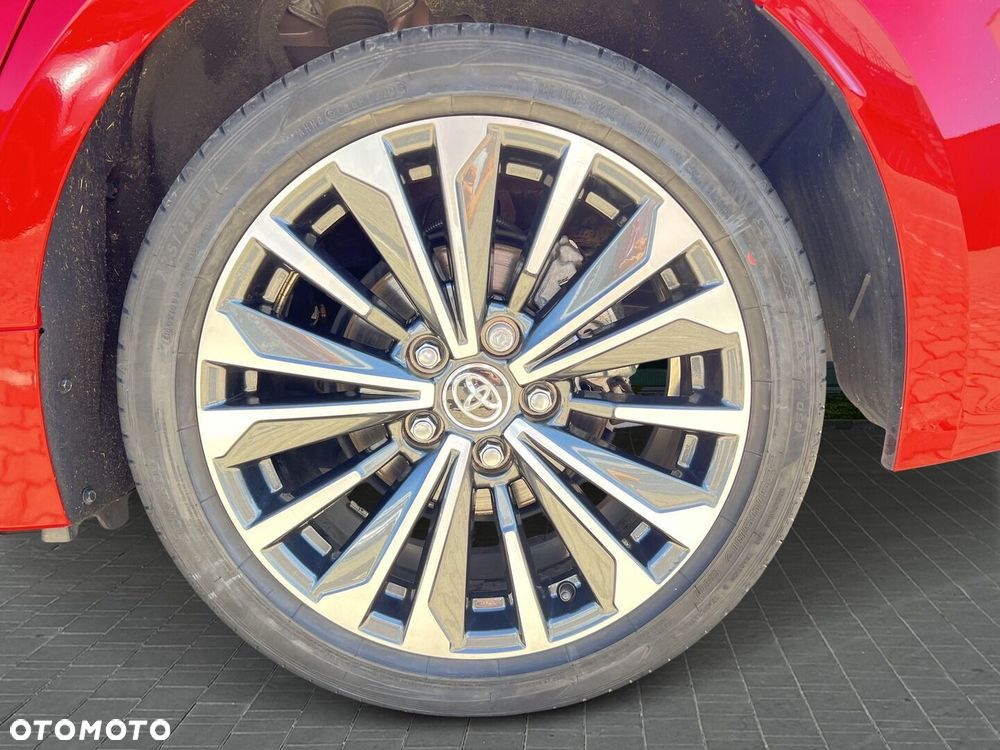 Toyota Corolla 1.8 Hybrid Style - 18