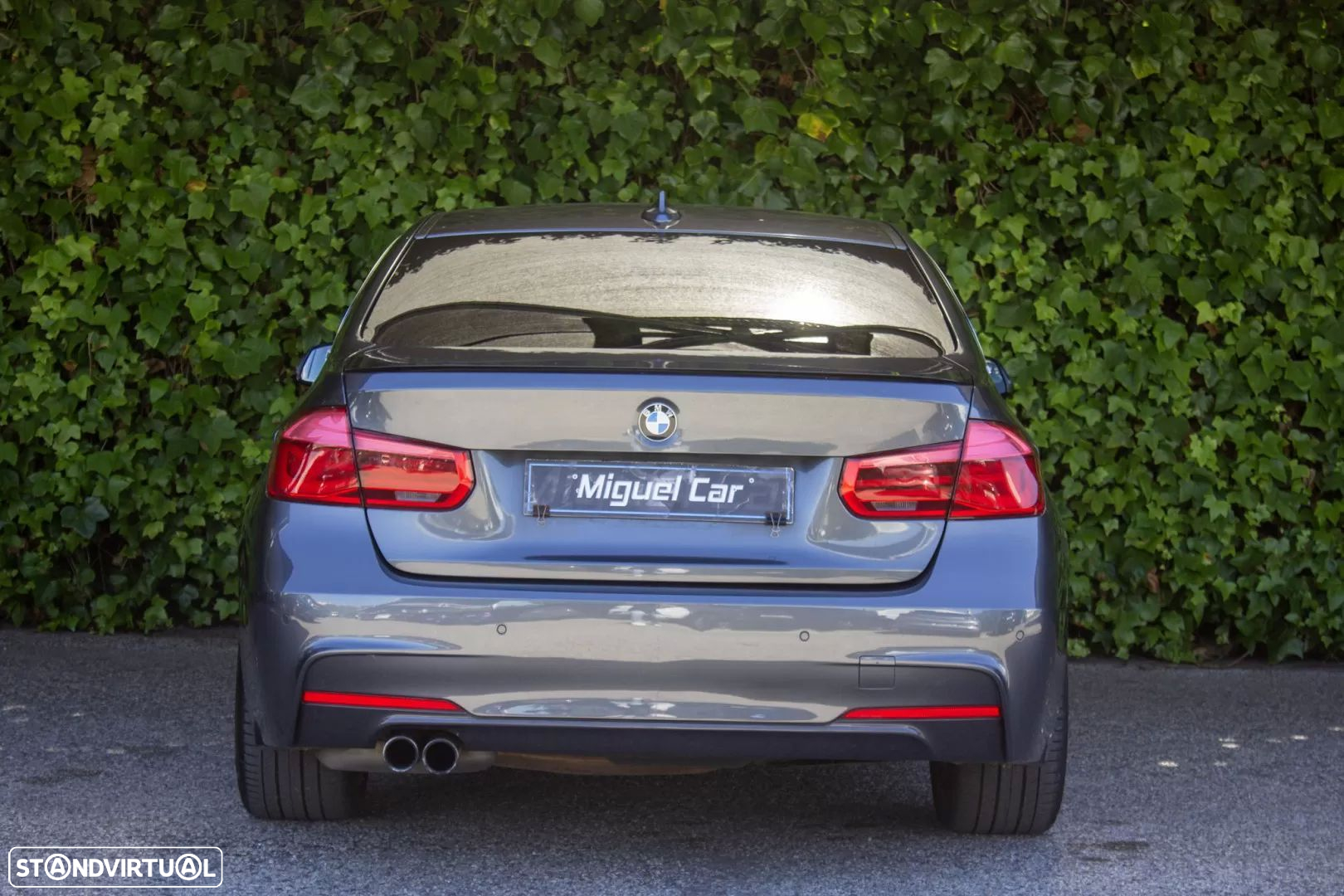 BMW 330 e iPerformance Pack M - 9