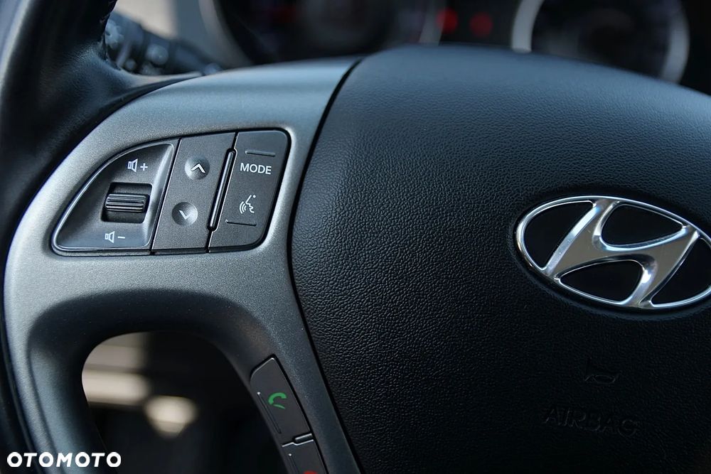 Hyundai ix35 1.6 2WD blue Style - 38