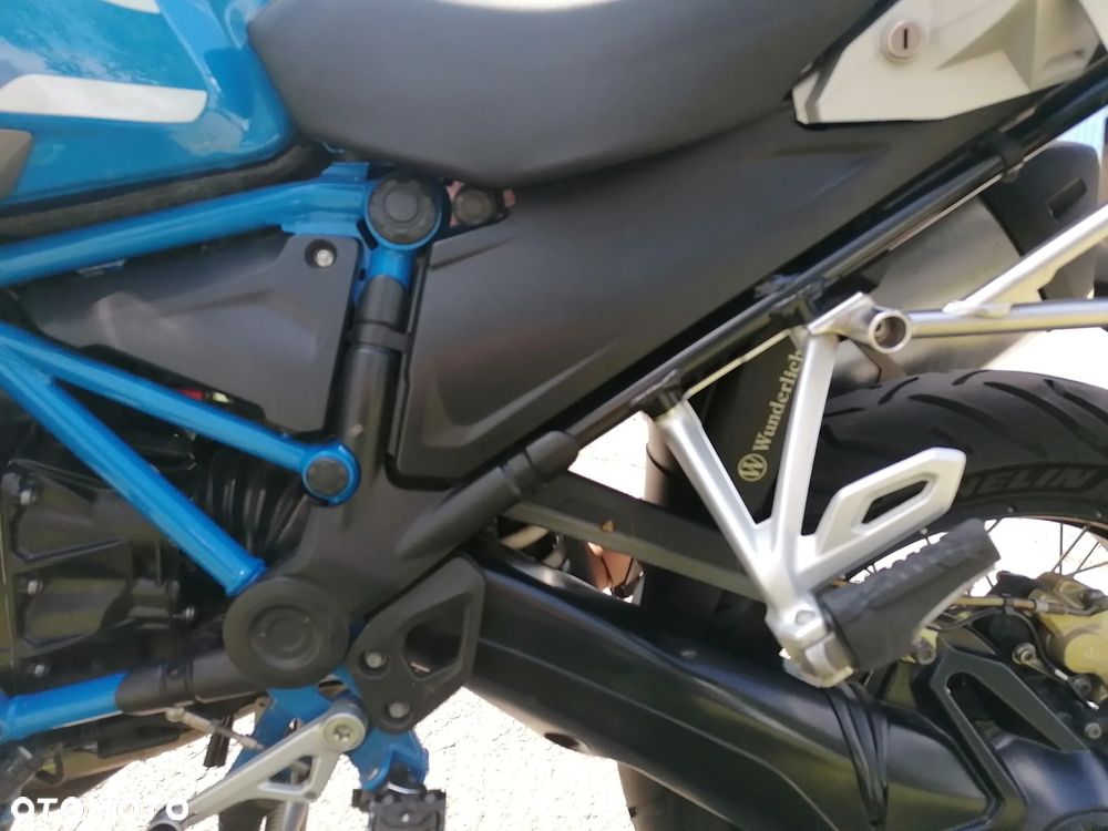 BMW Adventure - 9