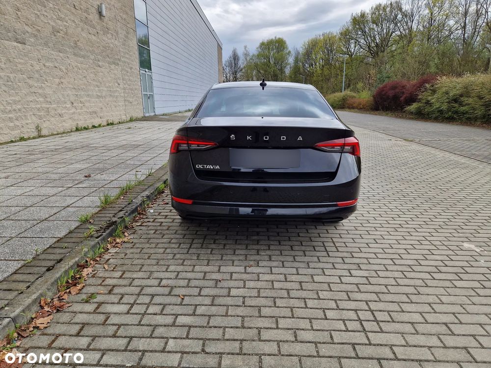 Skoda Octavia - 8