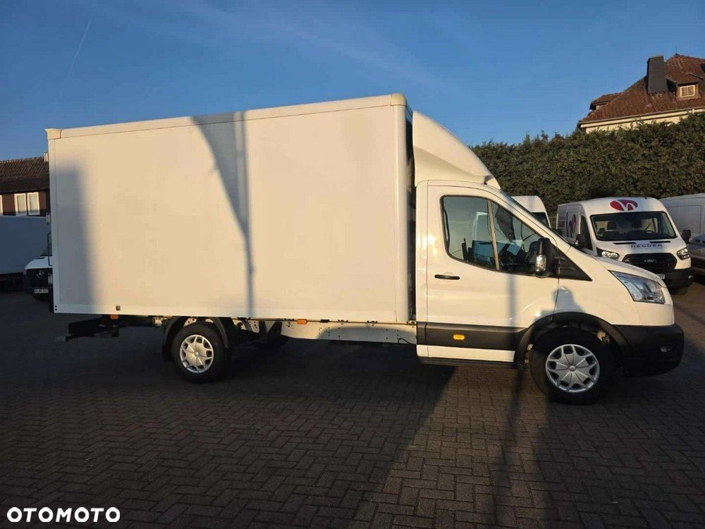 Ford Transit - 11