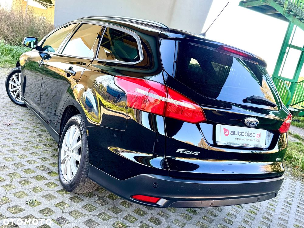 Ford Focus 1.0 EcoBoost Active Business - 4