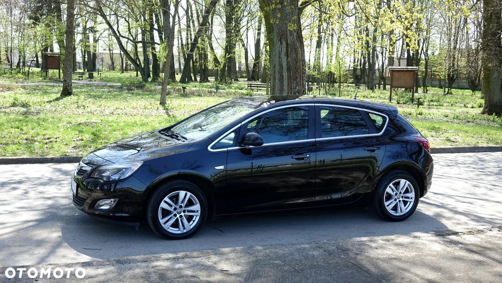 Opel Astra 1.4 Turbo Sport - 27