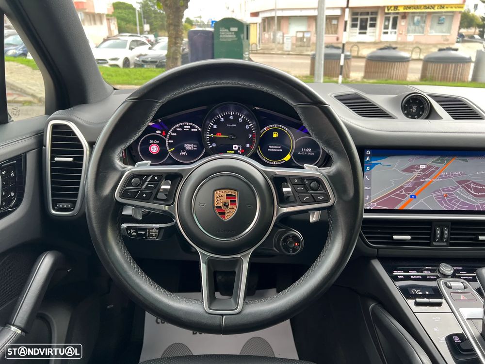 Porsche Cayenne E-Hybrid - 10