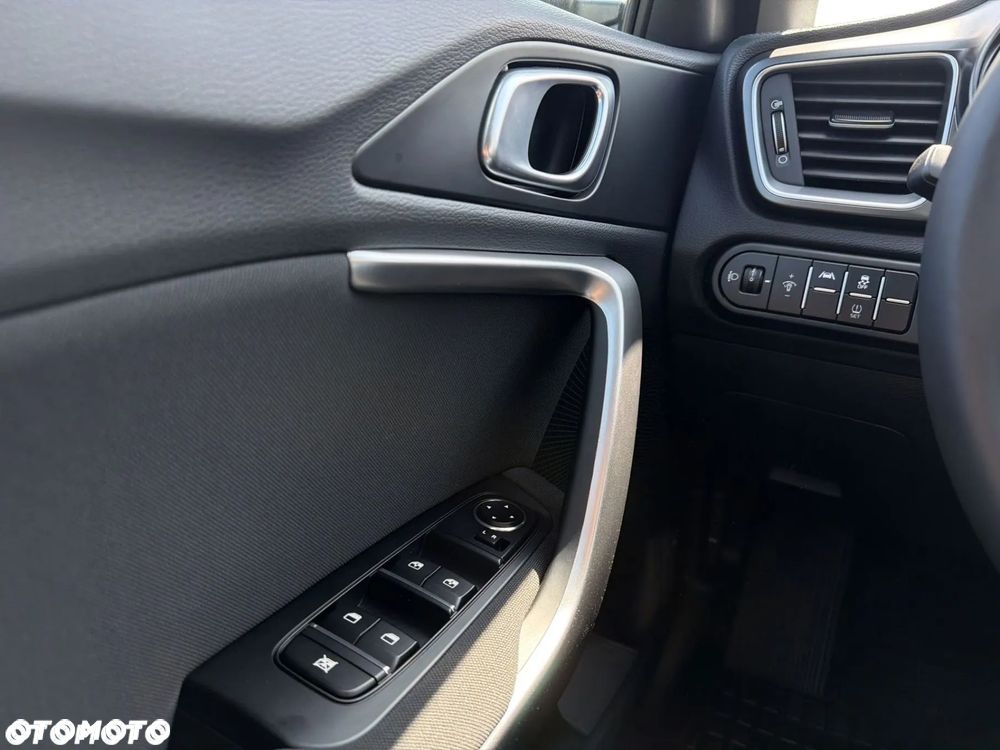 Kia XCeed 1.6 T-GDI M DCT - 11