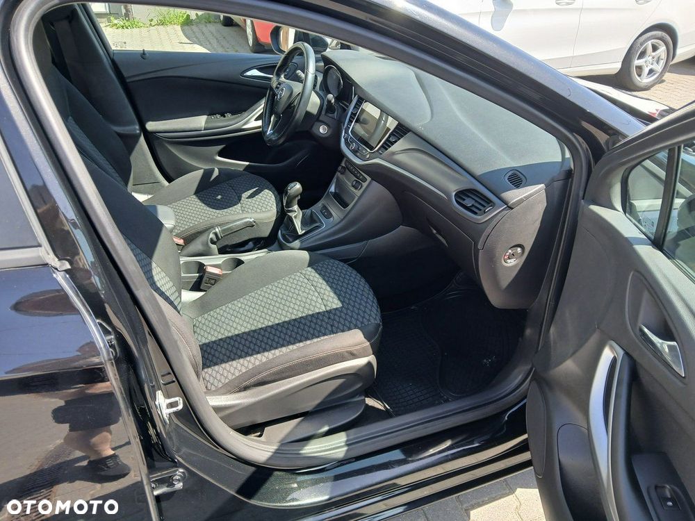Opel Astra 1.6 CDTI Active - 10