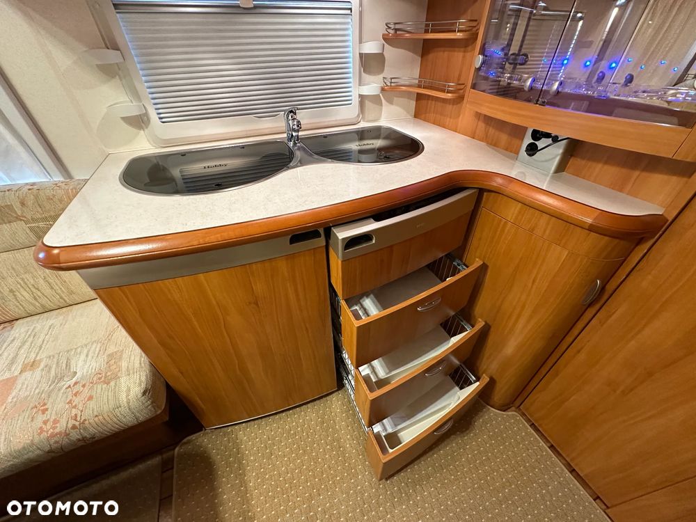 Hobby 460 UFE EXCELLENT z fakturą i gwarancją. DMC 1300 kg !!! - 22