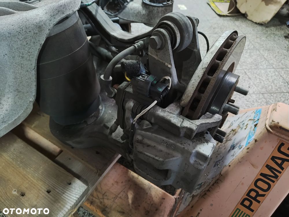 RANGE ROVER SPORT II LIFT L494 BELKA ZAWIESZENIA OŚ TYŁ REDUKTOR 3,21 - 9