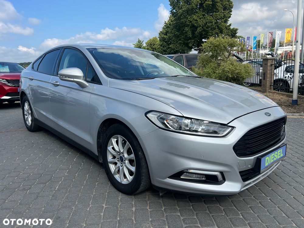 Ford Mondeo 2.0 TDCi Start-Stopp PowerShift-Aut Business Edition - 4