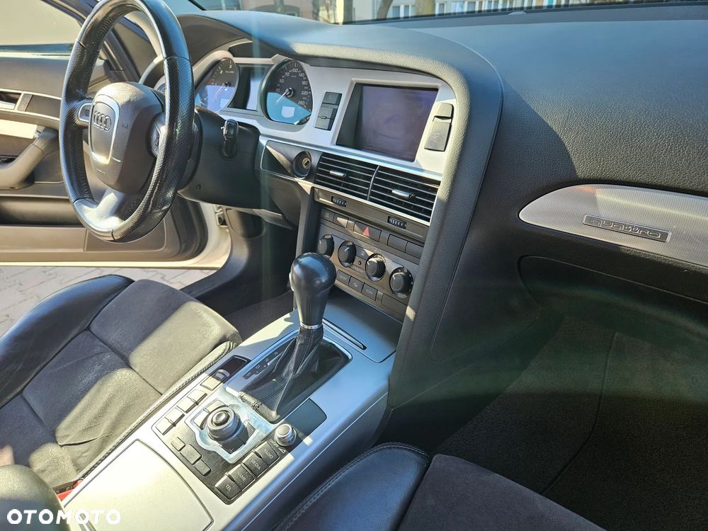 Audi A6 Allroad - 22