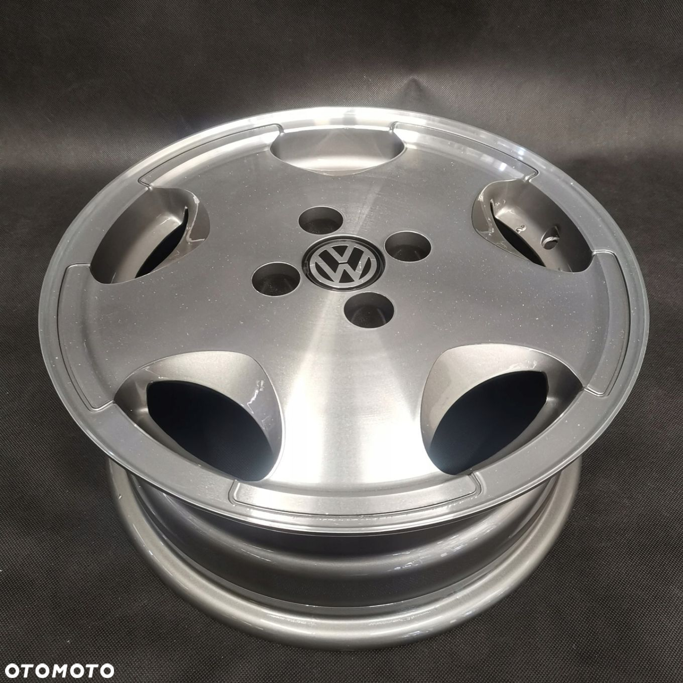 FELGA VW GOLF II 6J 15 4x100 ET35 191601025Q 357601025H - 3