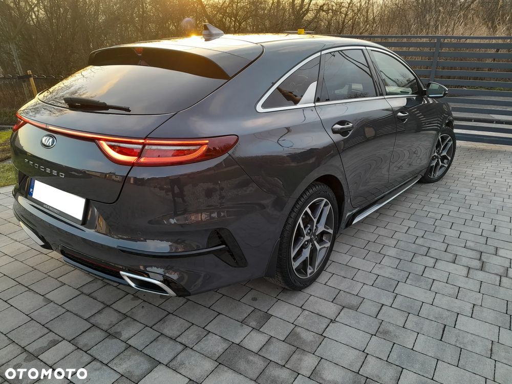 Kia ProCeed 1.4 T-GDI OPF GT LINE - 14