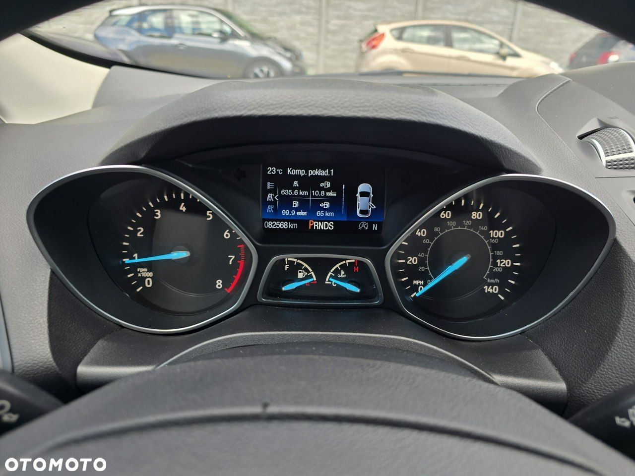 Ford Kuga - 17