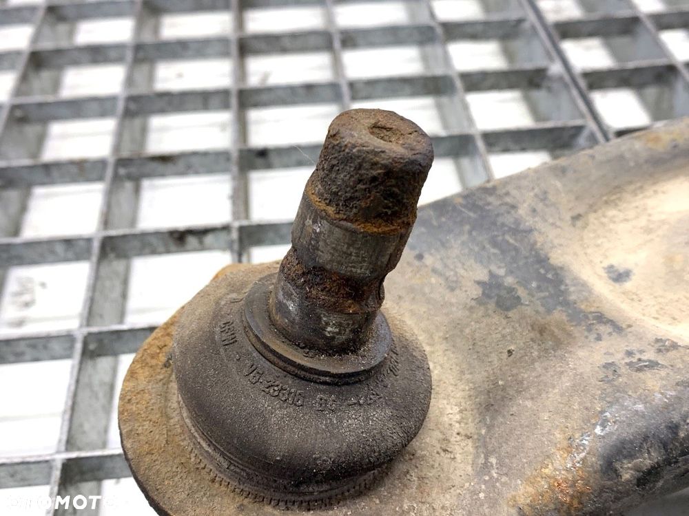 WAHACZ LEWY PRZÓD  FIAT PANDA (312_, 319_) 2012 - 2022 1.2 (312PXA1A) 51 kW [69 KM] benzyna 2012 - - 3