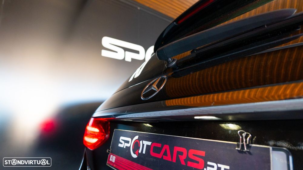 Mercedes-Benz E 220 d AMG Line - 14