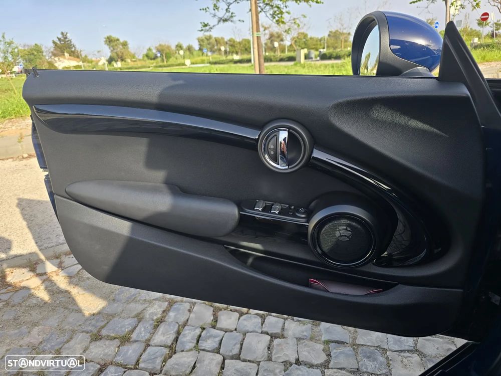 MINI Cabrio John Cooper Works Sport Aut. - 25