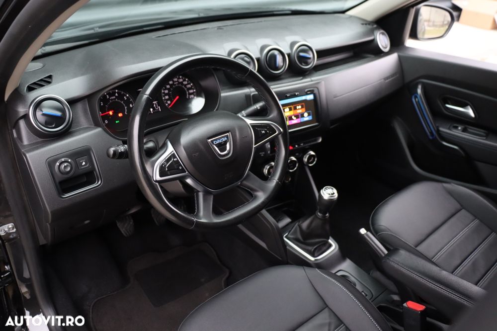 Dacia Duster TCe 100 2WD Celebration - 8