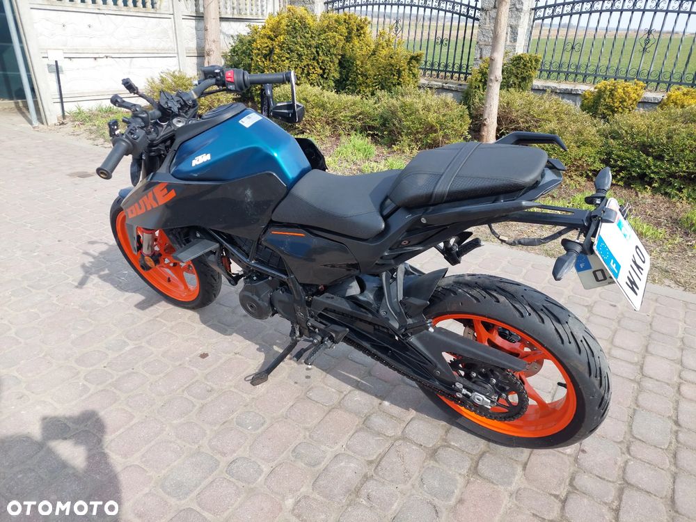 KTM Duke - 4