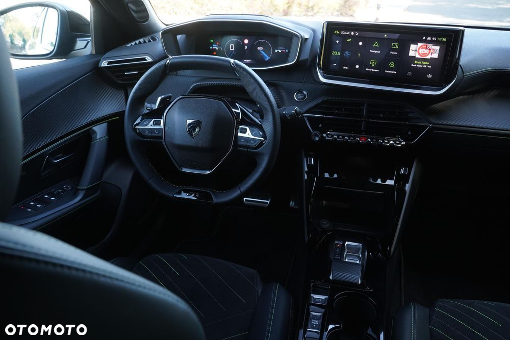 Peugeot 2008 PureTech mHEV GT e-DCS6 - 15