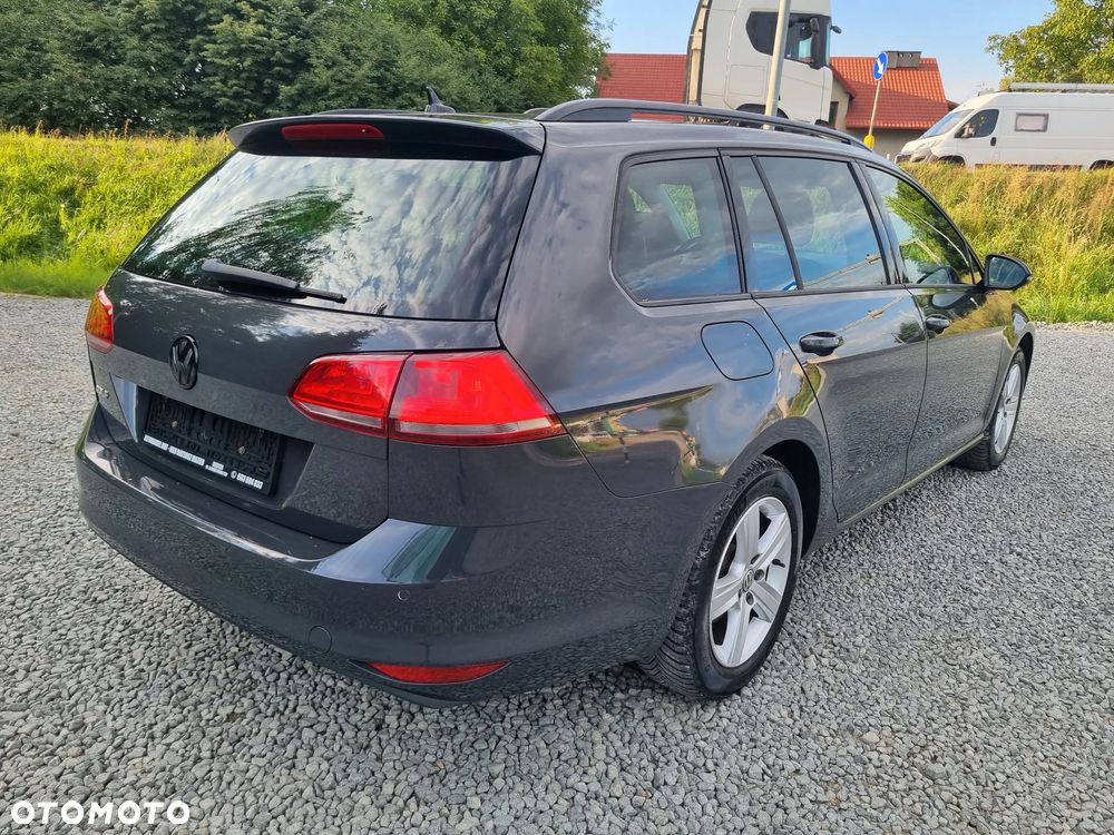 Volkswagen Golf 1.6 TDI BlueMotion Technology Comfortline - 9