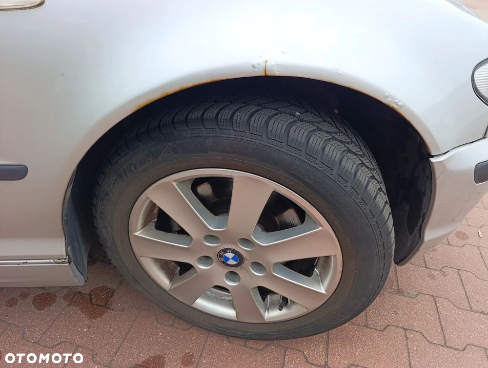 BMW Seria 3 316i - 14