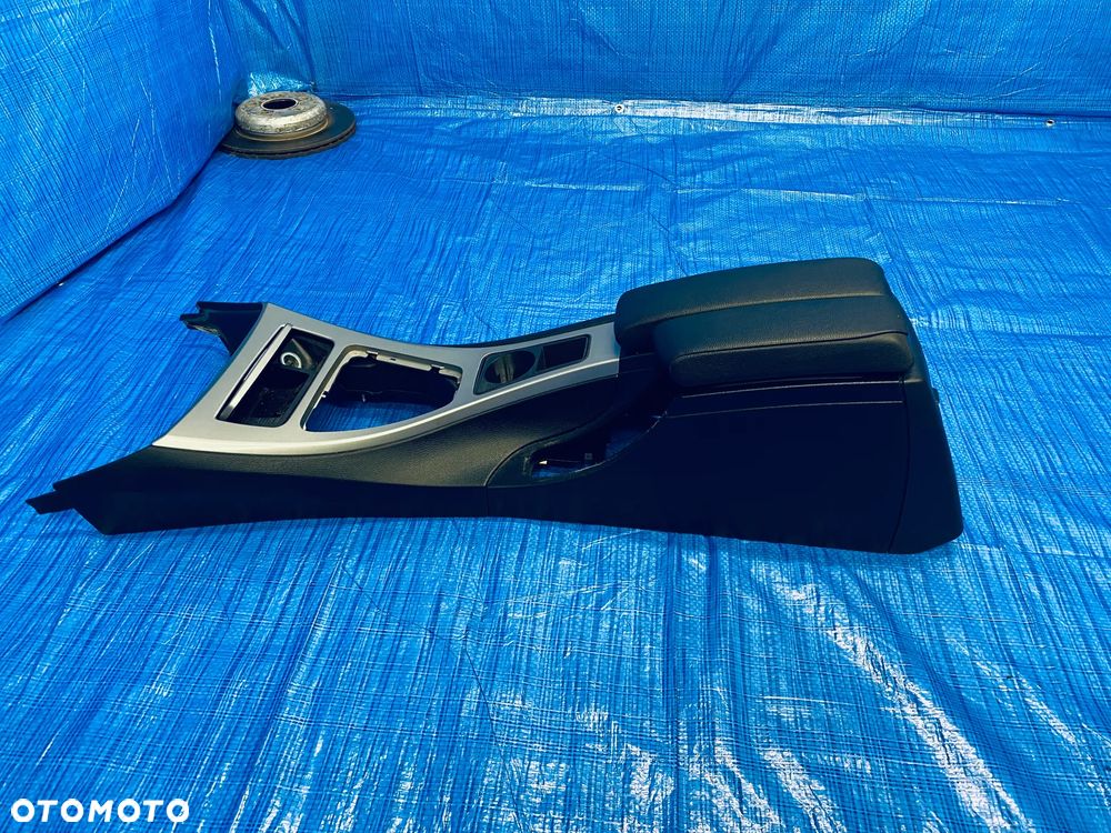 TUNEL ŚRODKOWY PODŁOKIETNIK SKÓRA KOMPLET BMW E90 E91 LIFT EUROPA ORYGINAŁ - 3