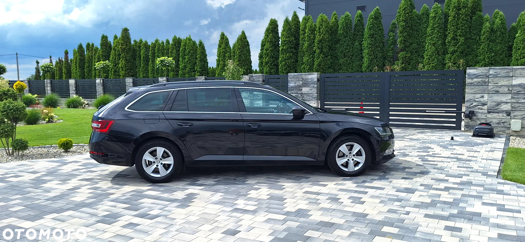 Skoda Superb - 8