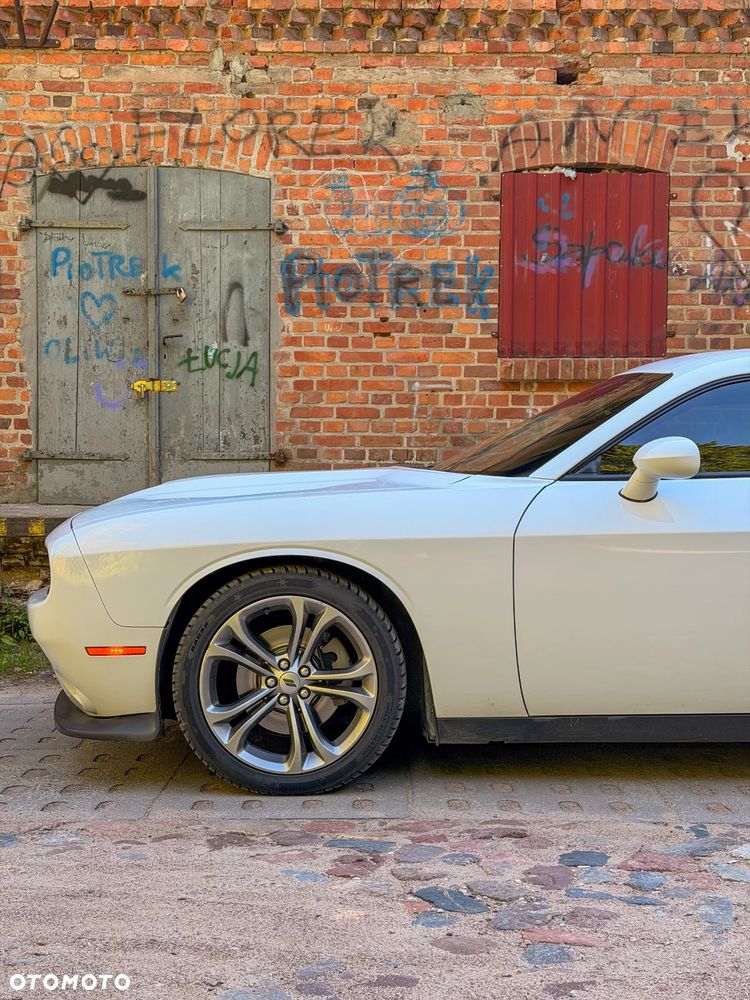 Dodge Challenger 5.7 R/T - 14