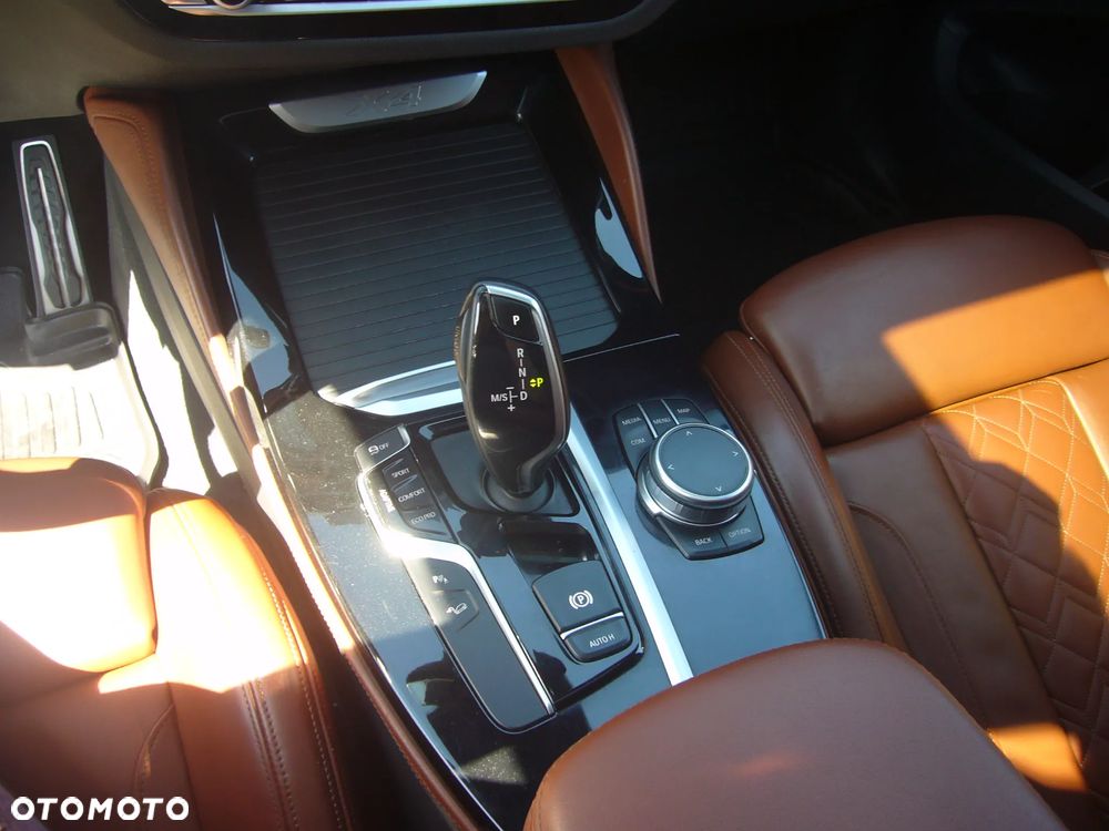 BMW X4 xDrive25d xLine sport - 18