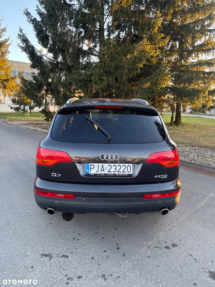 Audi Q7 4.2 TDI Quattro Tiptr - 9