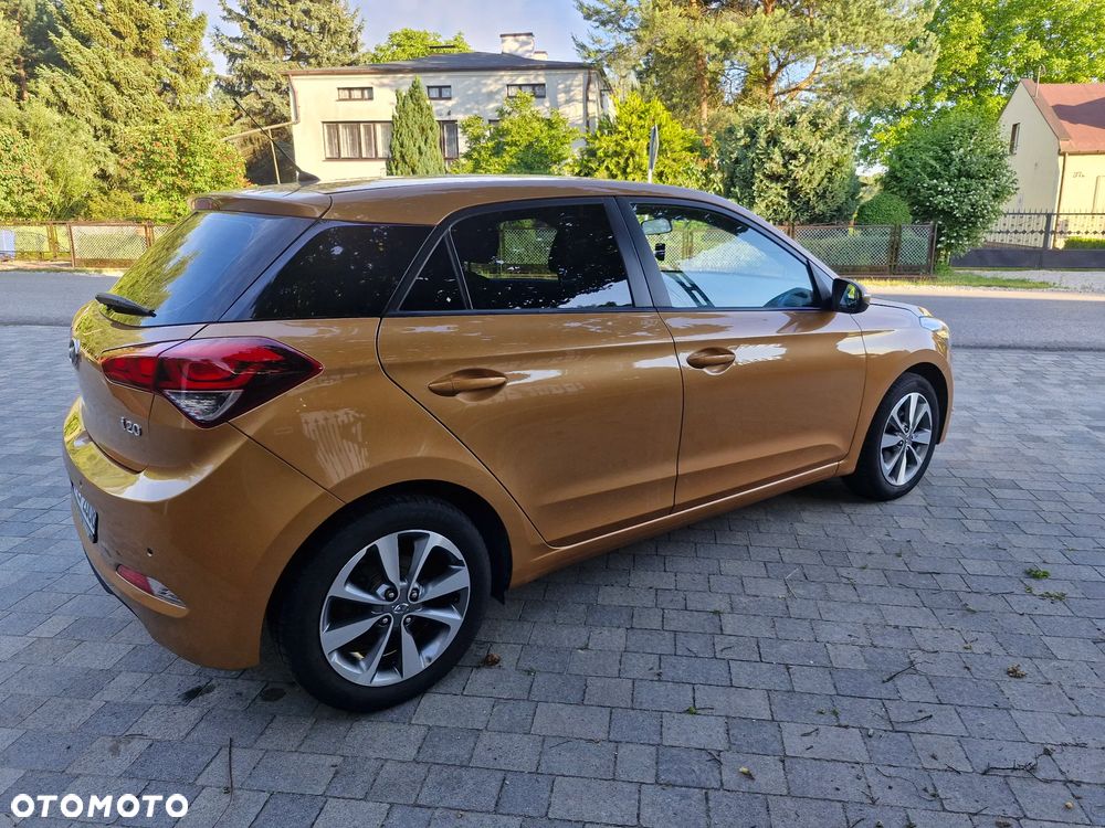 Hyundai i20 1.2 Passion - 6