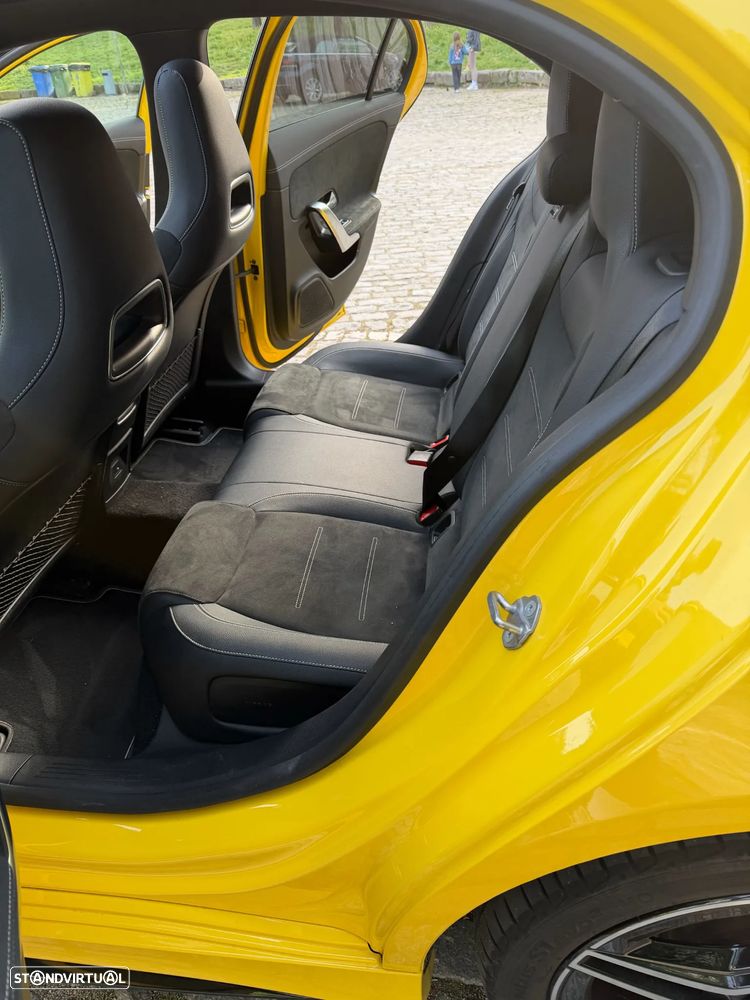 Mercedes-Benz A 250 e 8G-DCT Advanced AMG Line - 4