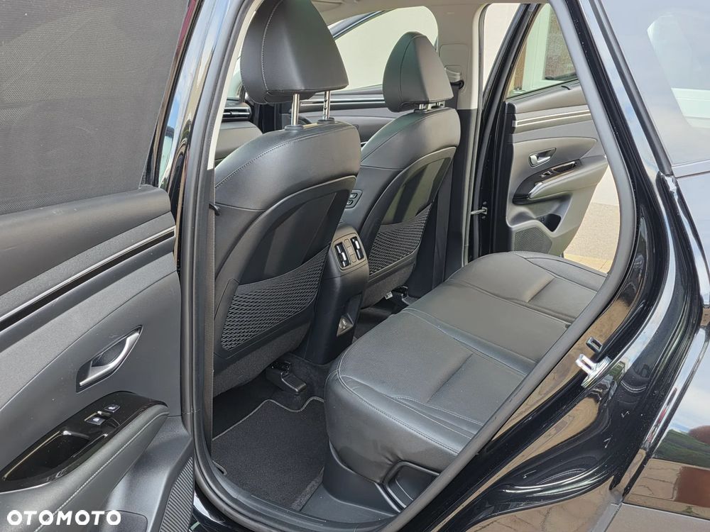Hyundai Tucson 1.6 T-GDi HEV Platinum 4WD - 26