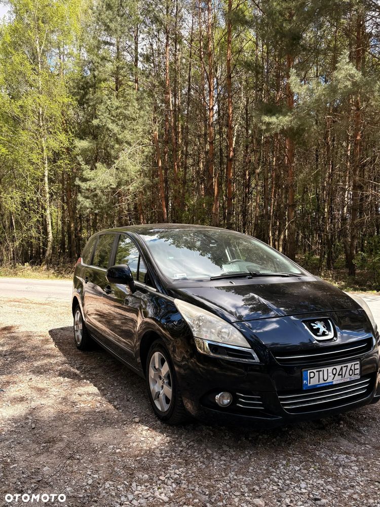 Peugeot 5008 2.0 HDi Active 7os - 9
